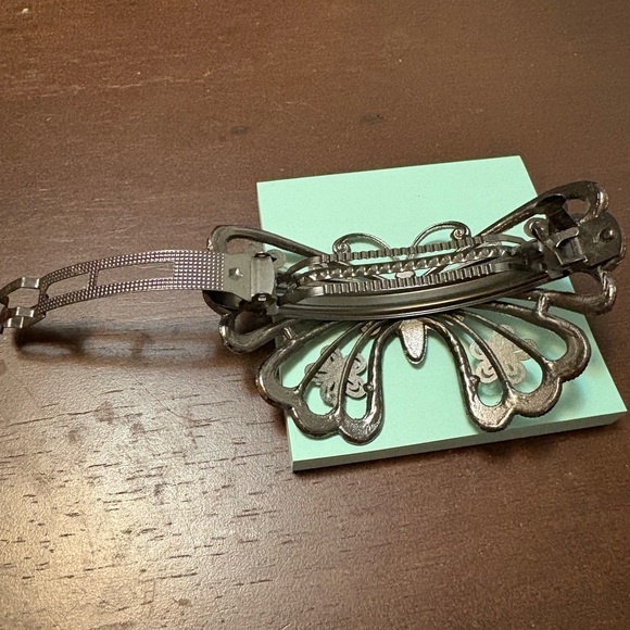 Vintage Style Hair Barrette - Picture 5 of 5